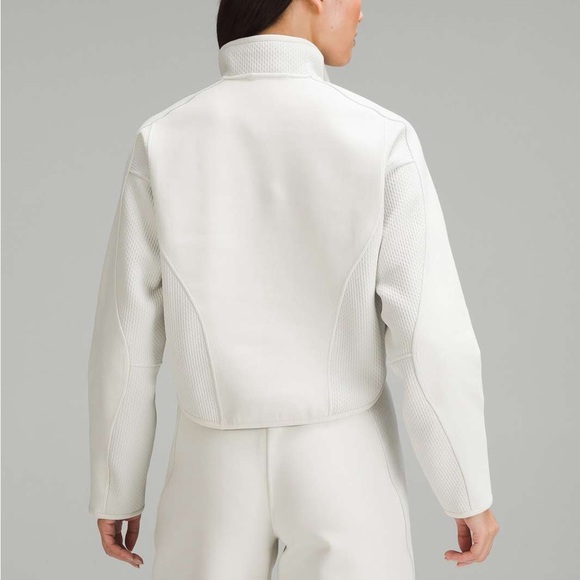 Lululemon Mixed Fabric Half Zip Softstreme Pullover in Bone color - Picture 3 of 8